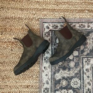 Blundstone Rustic Brown size 7